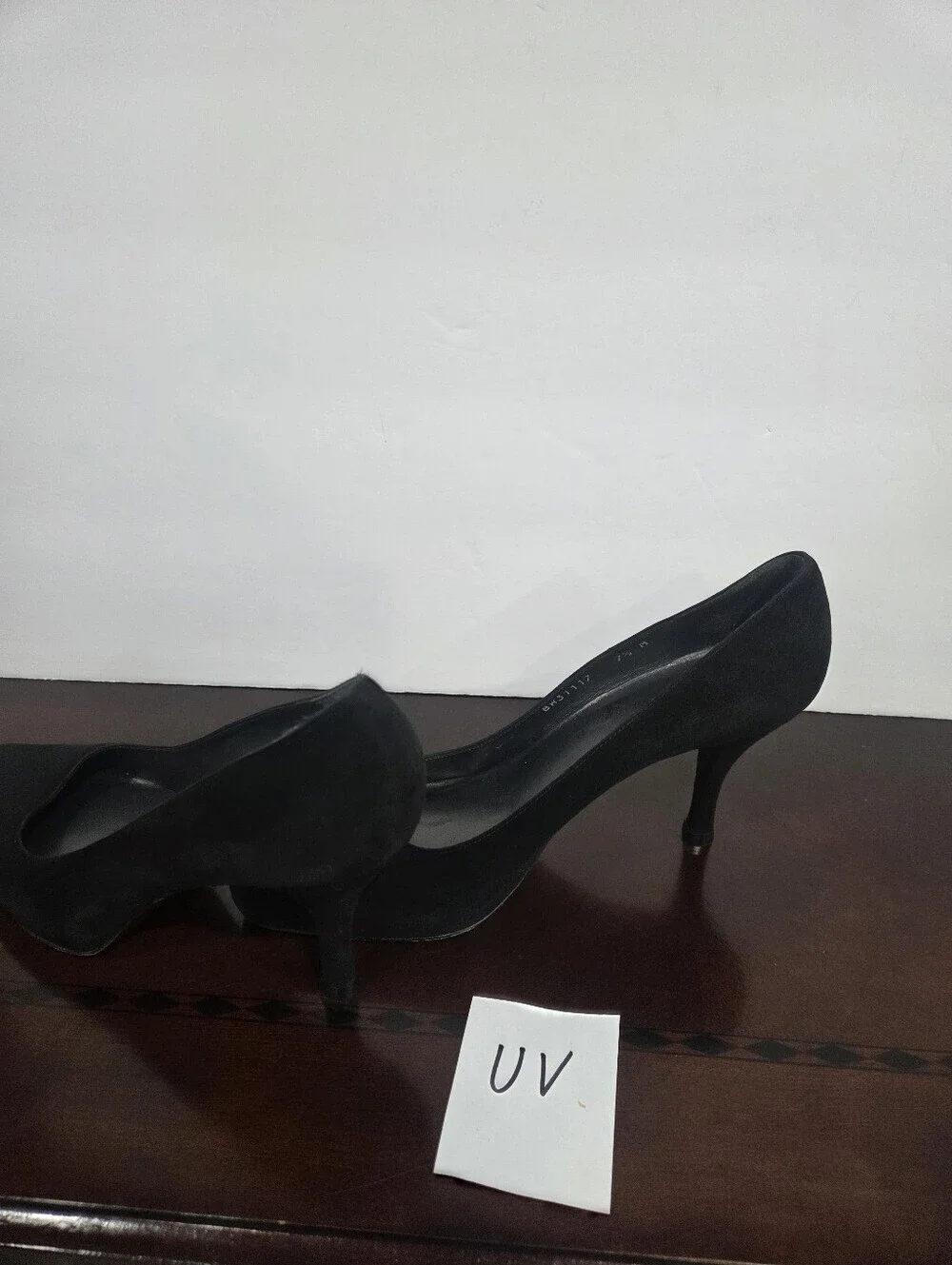 Stuart Weitzman Classic Black Suede Women's High Heel Pumps Sz.7.5